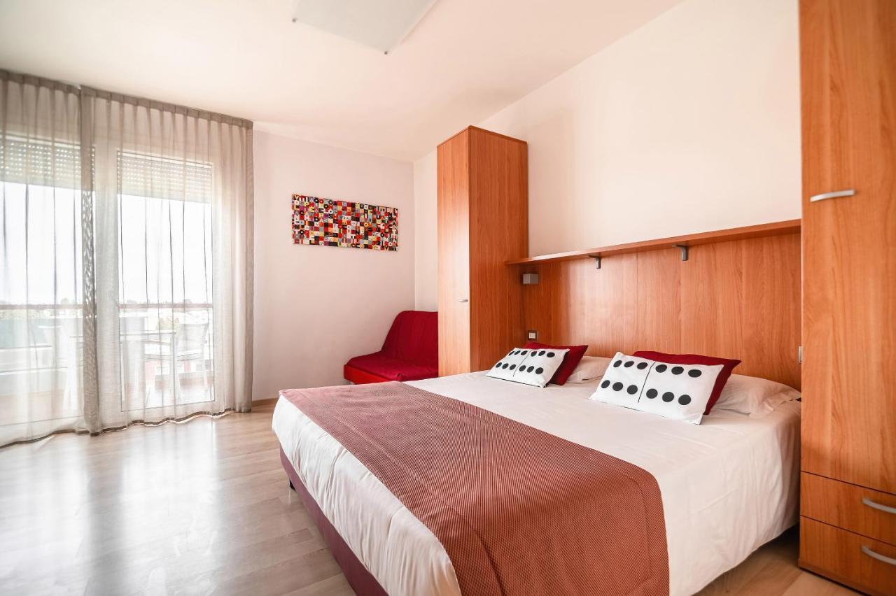 Domino Suite Hotel & Residence Lido di Jesolo Dış mekan fotoğraf