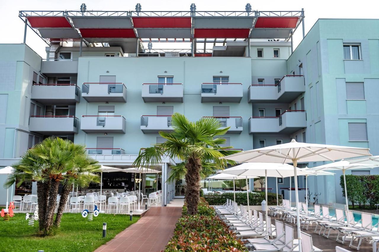 Domino Suite Hotel & Residence Lido di Jesolo Dış mekan fotoğraf